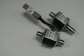 POMPE A HUILE AVEC CONNECTEUR CARRE