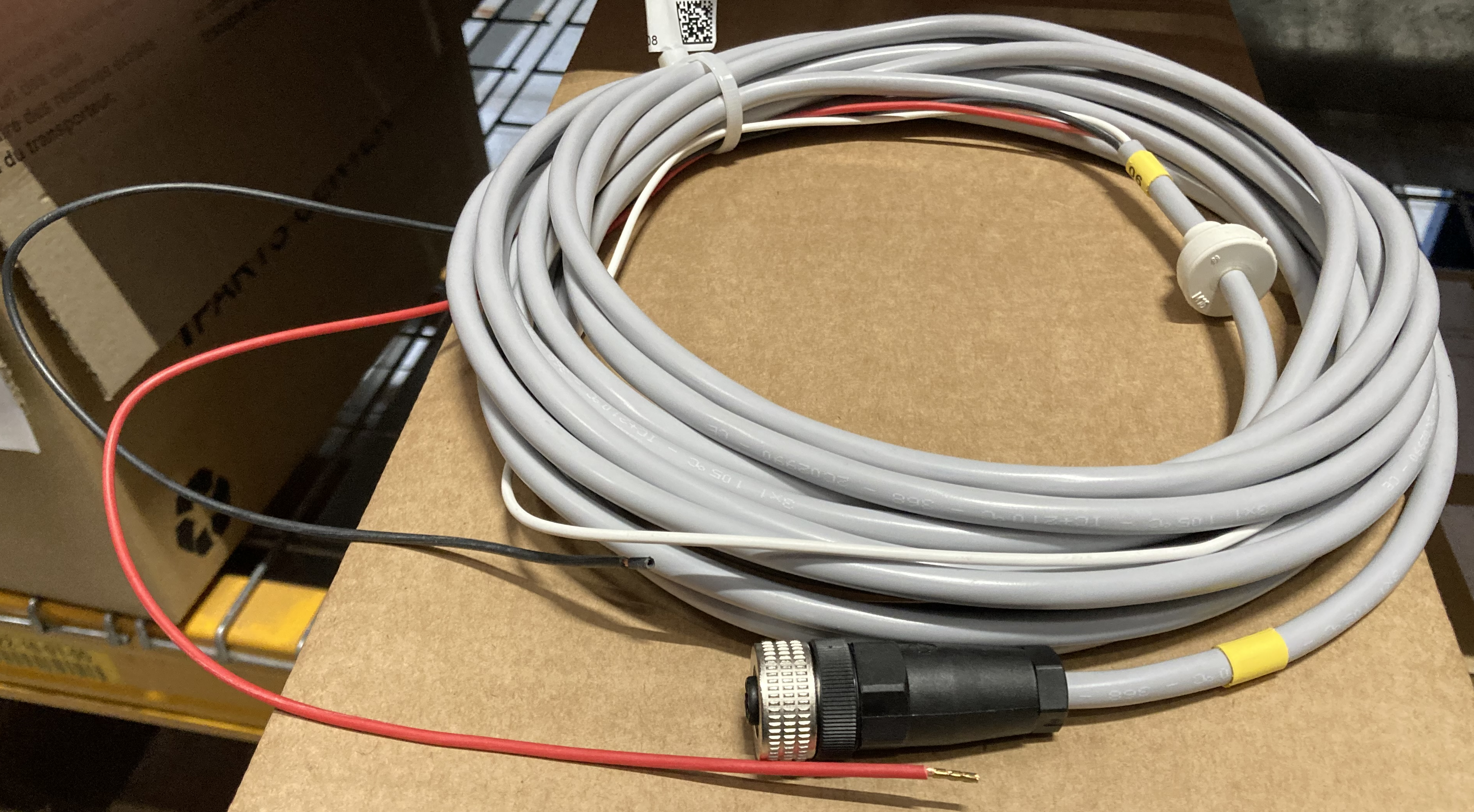 CABLE CONTROLEUR DE DEBIT 8 METRES