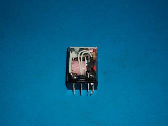 RELAIS 4 CONTACTS 230VAC